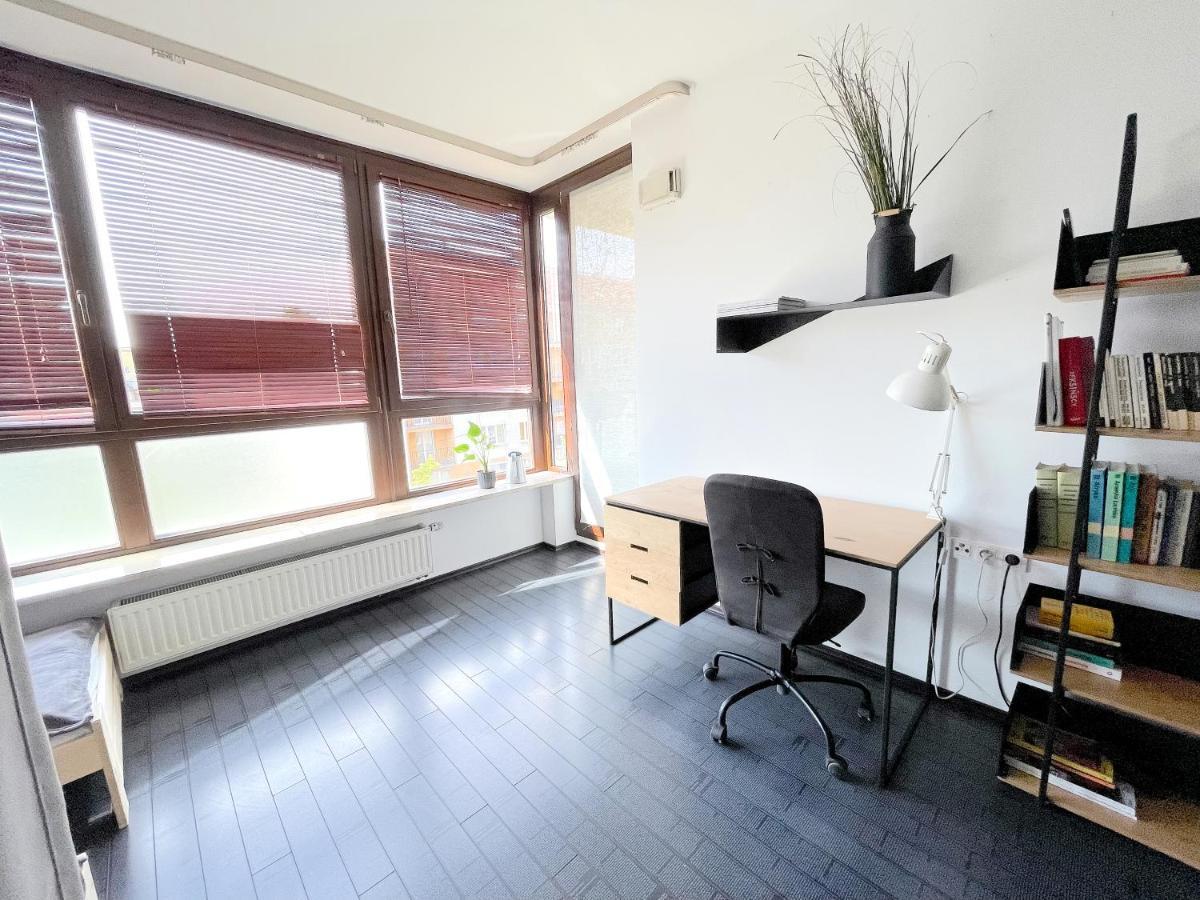 Przestronny Apartament W Centrum Poznania - Stare Miasto Εξωτερικό φωτογραφία
